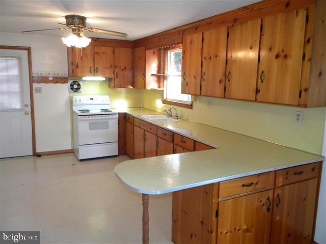 623 Kissel Hill Road Lititz, PA 17543 - Photo 6 of 15