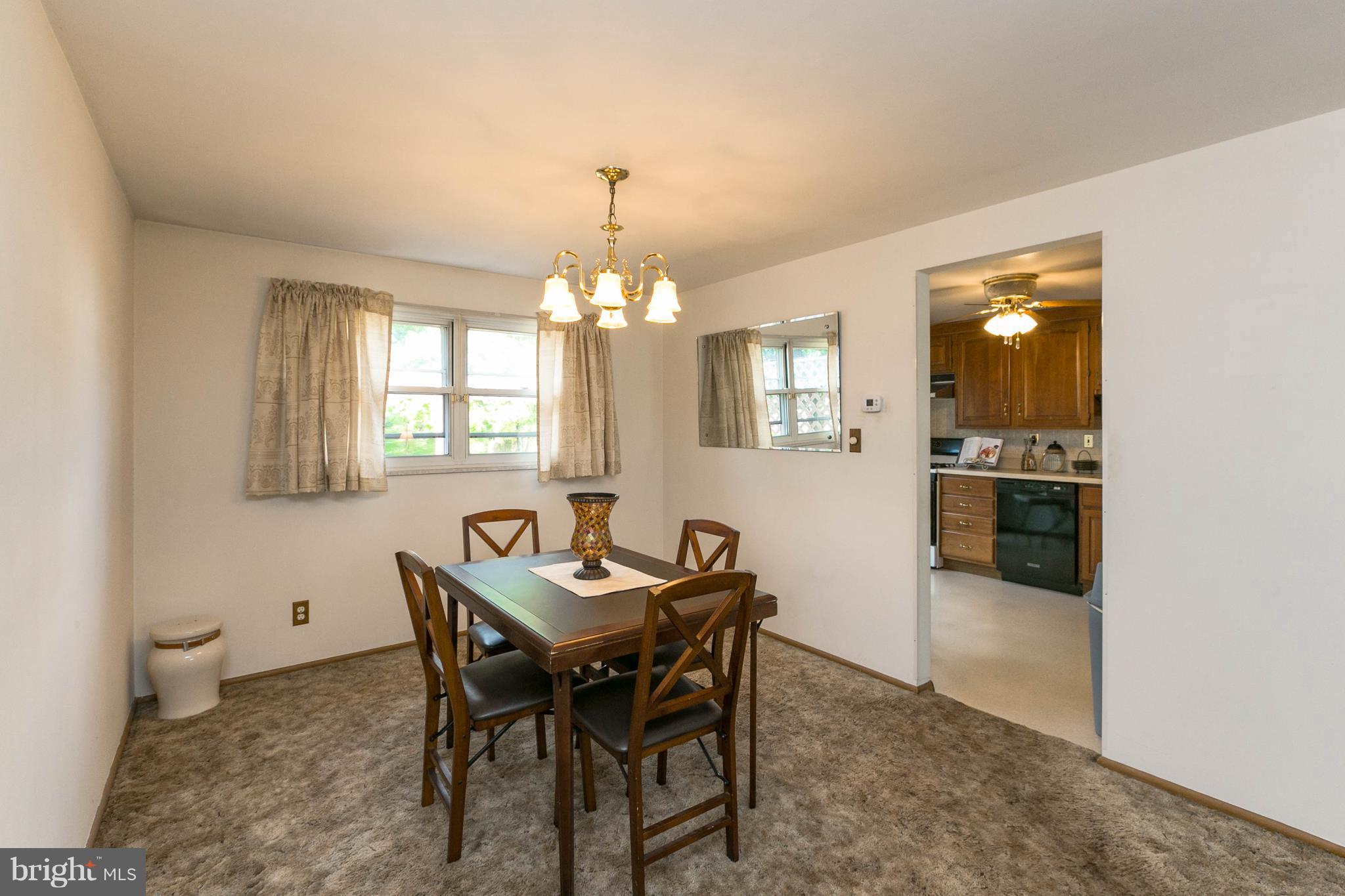 502 Bathurst Road Baltimore, MD 21228 - Photo 8 of 23 Dining Room spacious enough for large gatherings