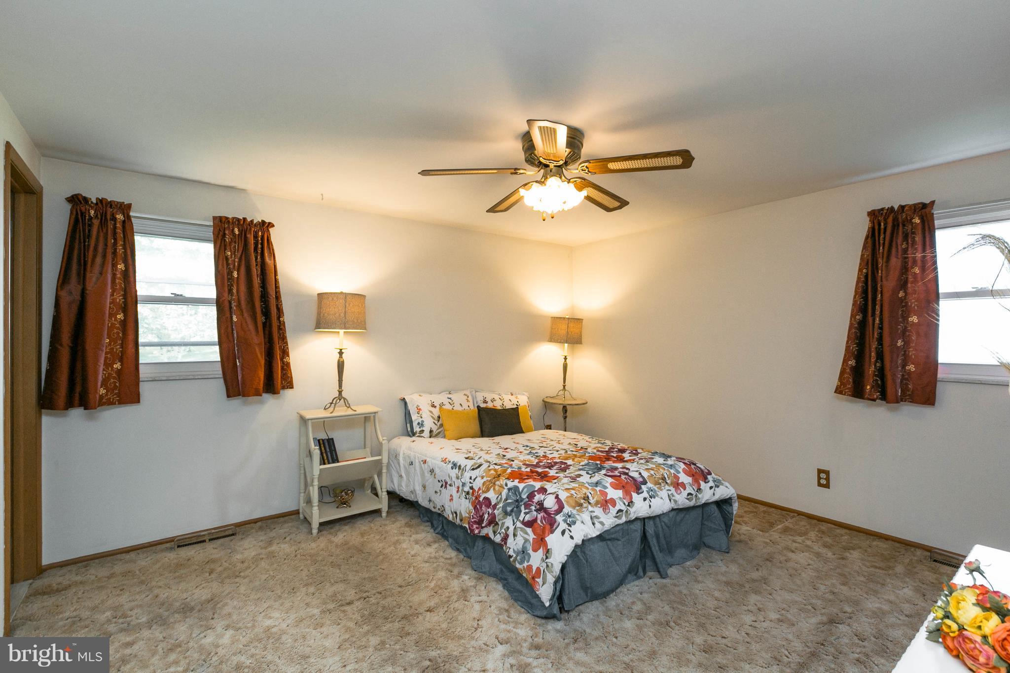 502 Bathurst Road Baltimore, MD 21228 - Photo 9 of 23 Bath (Master) w/ attached half bath