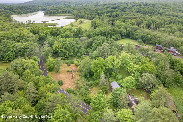 $575,000 | 571-575 Peninsula Boulevard, Cedarhurst, NY 11516