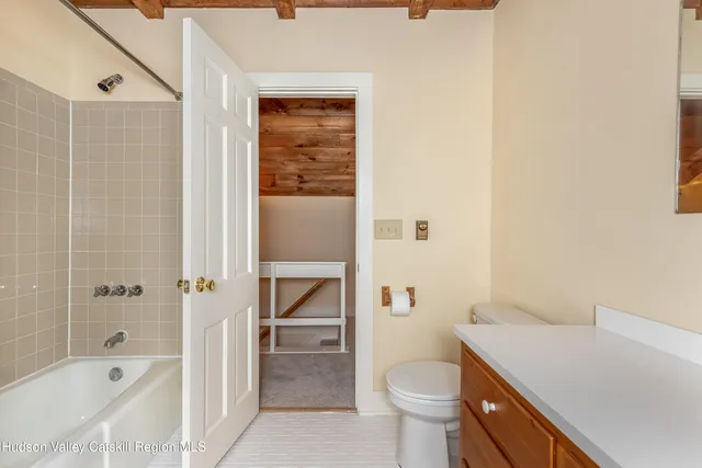 $575,000 | 571-575 Peninsula Boulevard, Cedarhurst, NY 11516