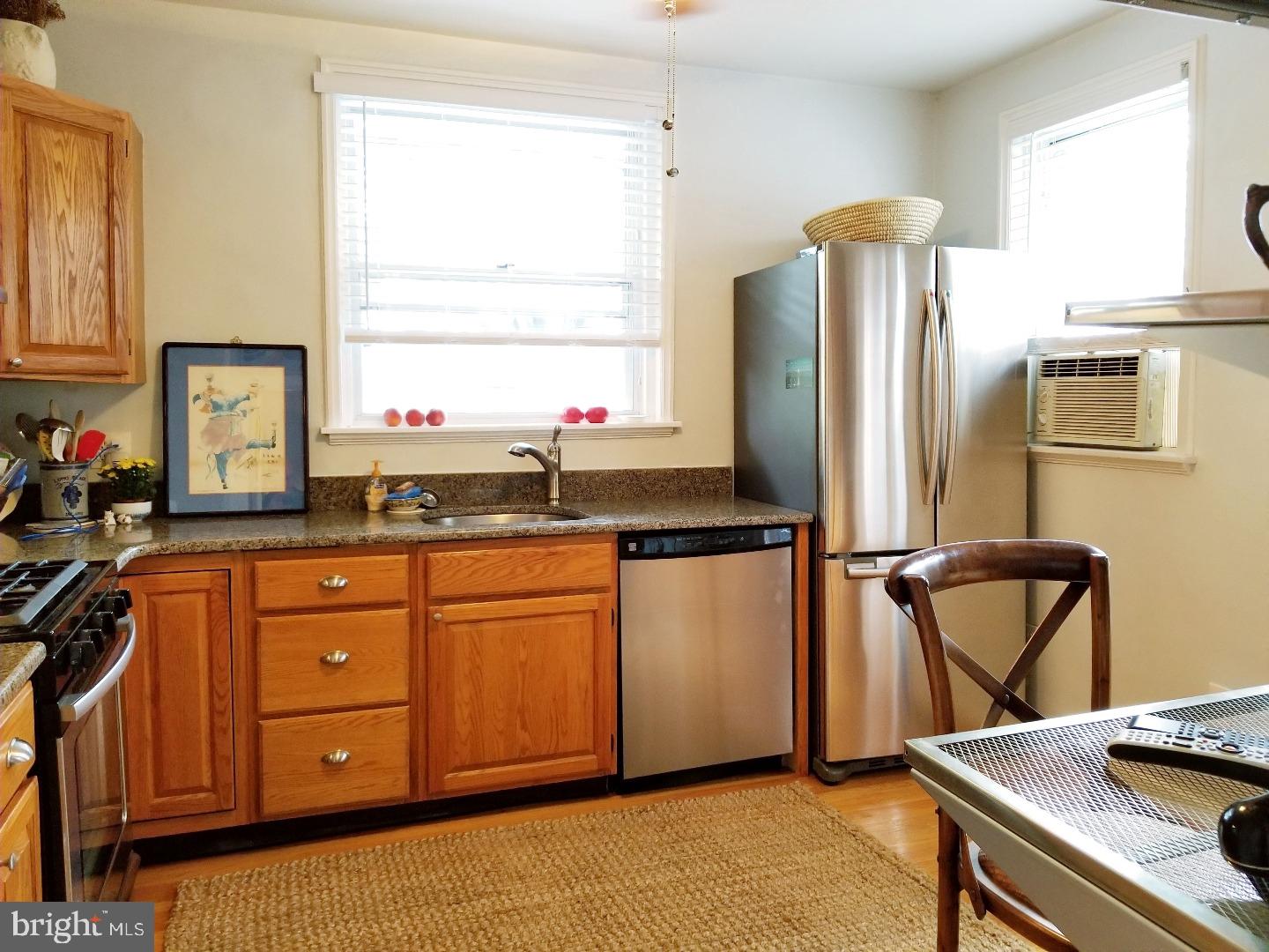 6492 Morris Park Road Philadelphia, PA 19151 - Photo 12 of 24