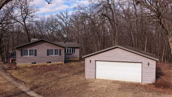 $217,000 | 55 Fairoaks Drive, Putnam, IL 61560