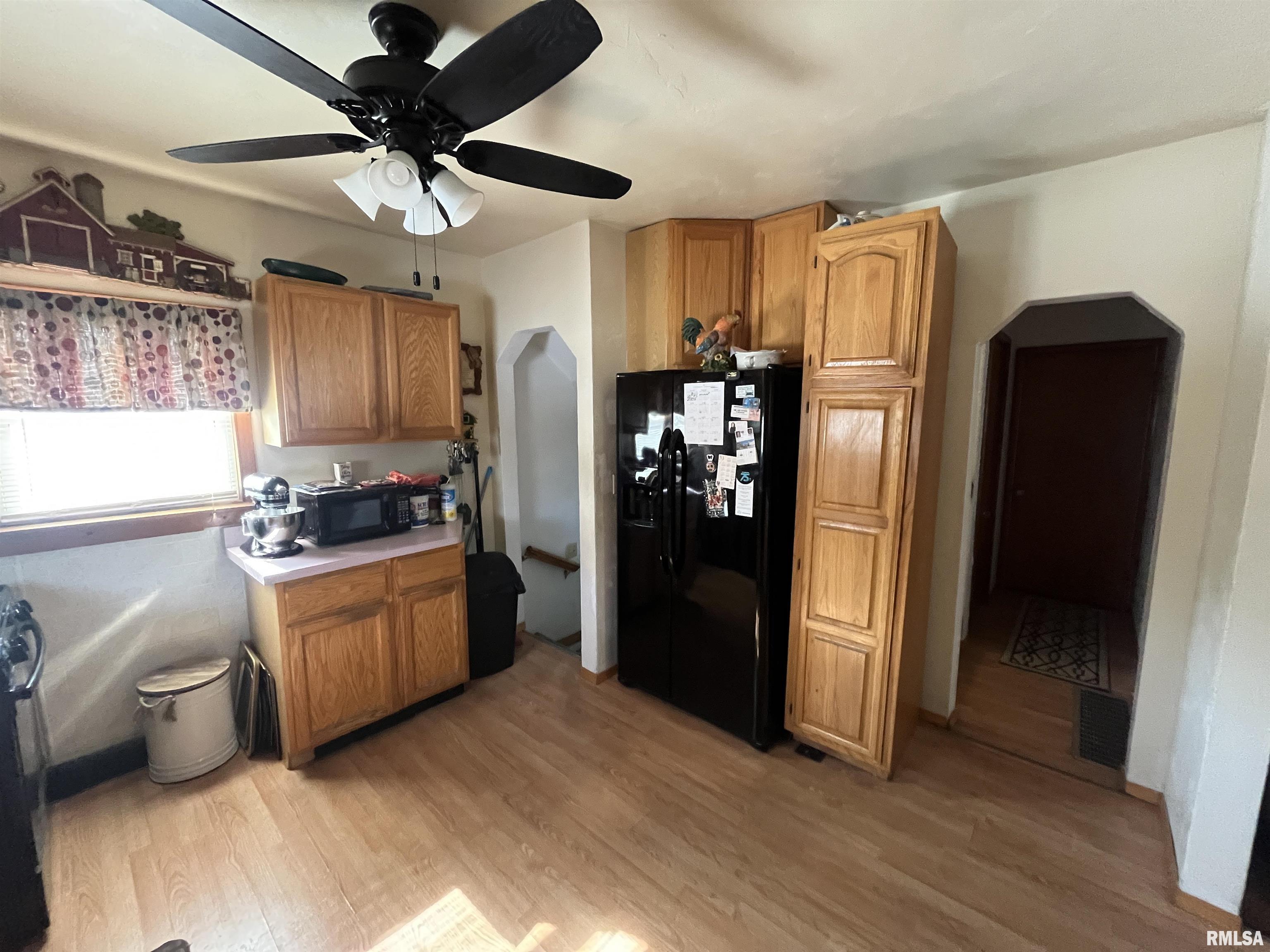 14208 148th Avenue West Taylor Ridge, IL 61284 - Photo 9 of 12 Gallery Image 9