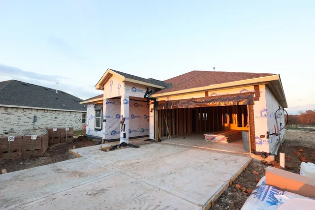 a view of a house with sitting area