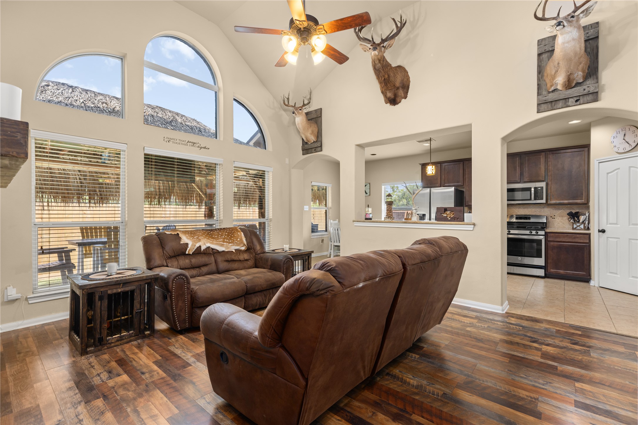 1010 Nantucket Street Pasadena, TX 77503 - Photo 14 of 46