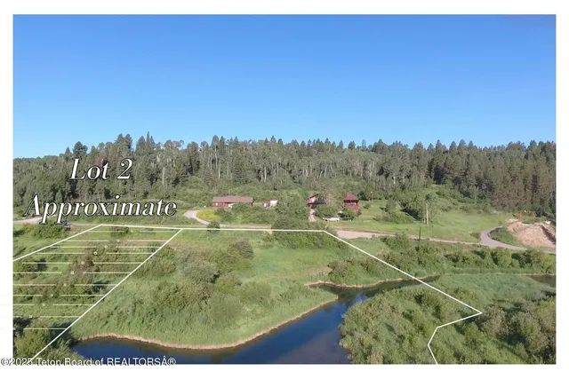 $459,000 | Lot 2 Kibbie Parkway, Alpine, WY 83128