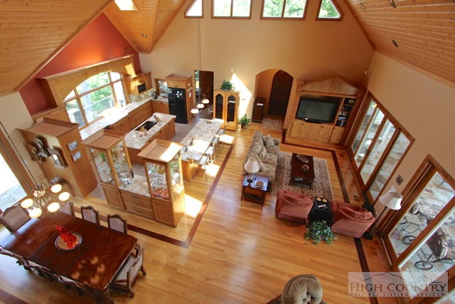 1330 Almost Heaven Road Vilas, NC 28692 - Photo 4 of 27