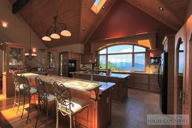 1330 Almost Heaven Road Vilas, NC 28692 - Photo 8 of 27
