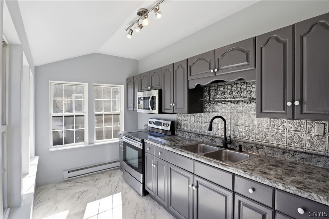 293 Rochester Street Avon, NY 14414 - Photo 16 of 30