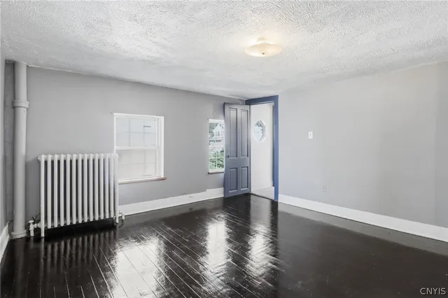 $269,900 | 293 Rochester Street, Avon, NY 14414