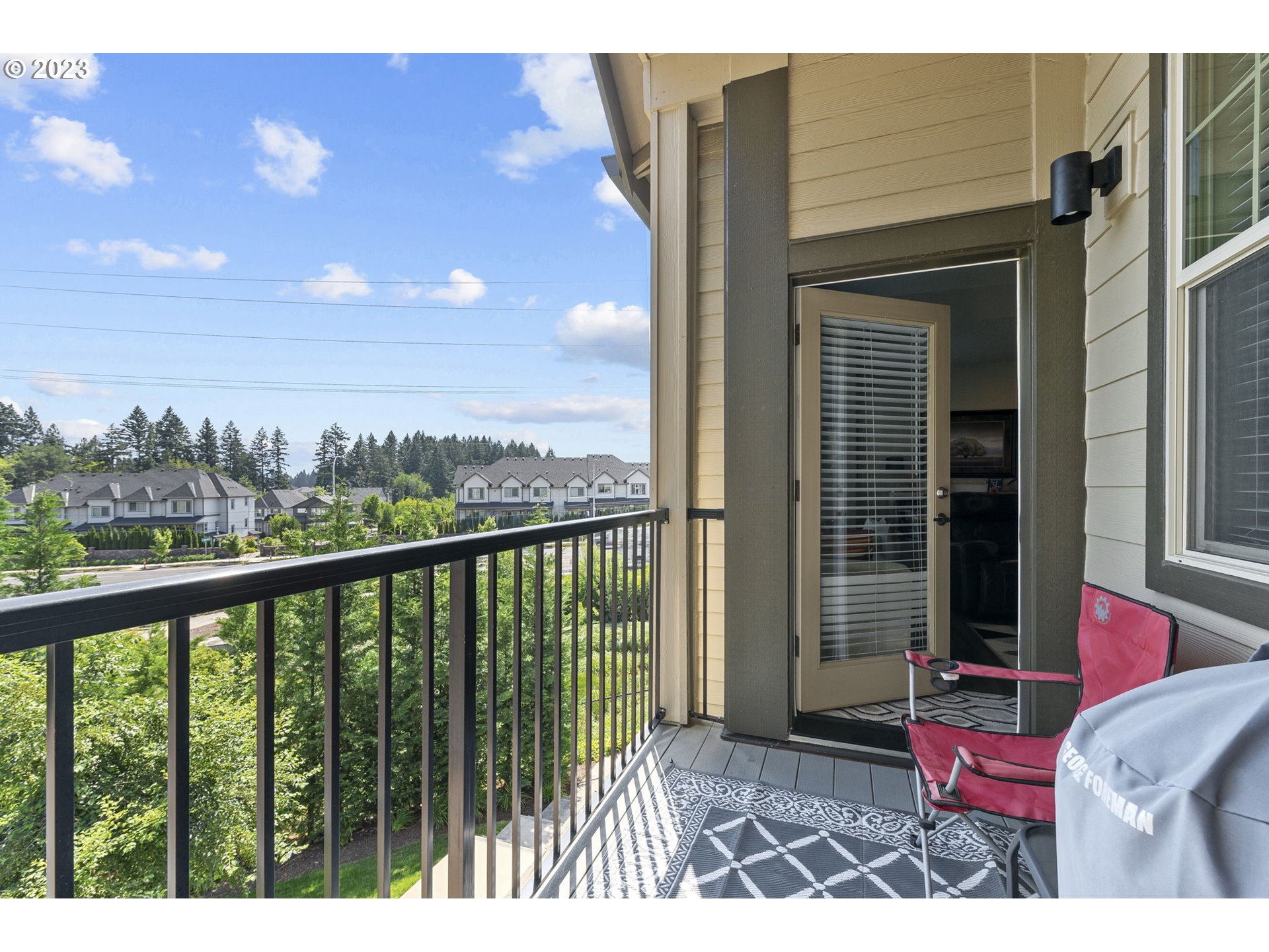 17051 Southwest Appledale Road, Unit 204 Beaverton, OR 97007 - Photo 21 of 23 a view of balcony with furniture