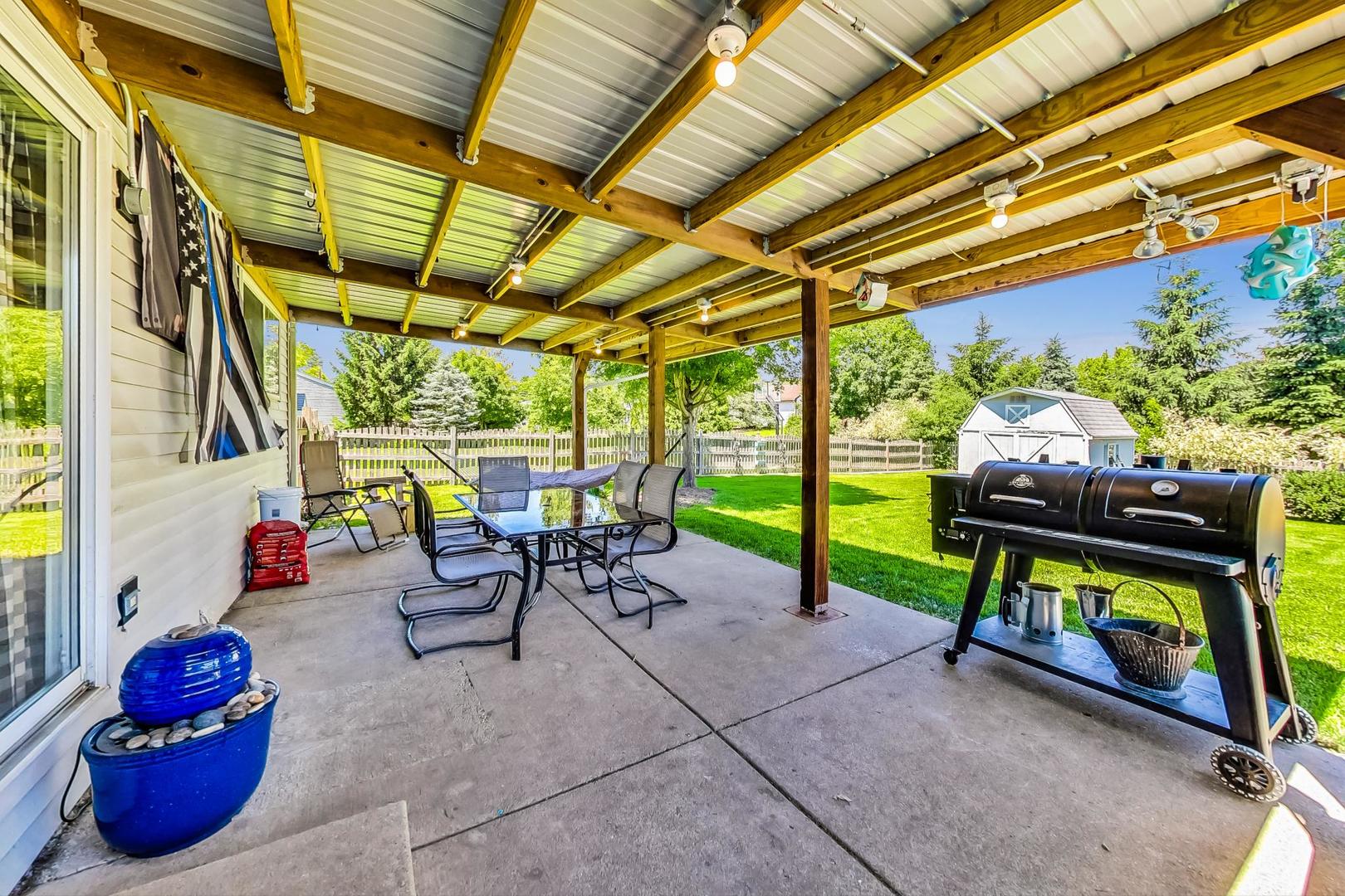 510 Porten Road Island Lake, IL 60042 - Photo 23 of 29 a view of an outdoor sitting area