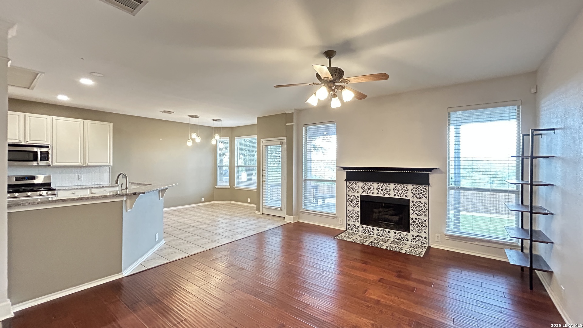 21227 Rio Sabinal San Antonio, TX 78259 - Photo 15 of 52