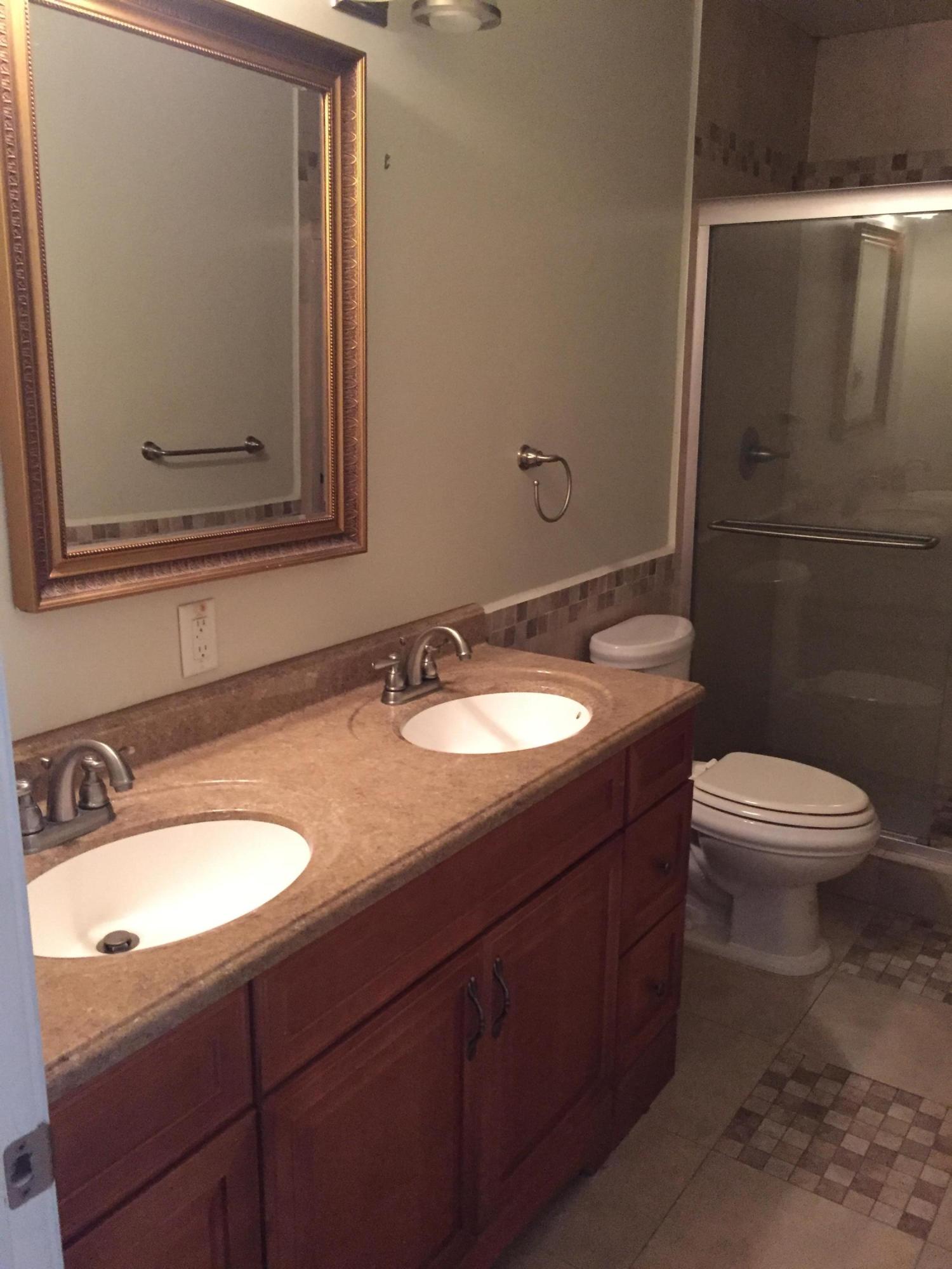 22038 Las Brisas Circle Boca Raton, FL 33433 - Photo 2 of 9 master bath