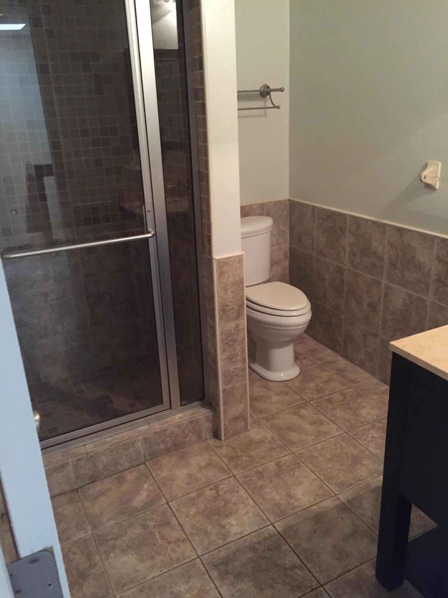 22038 Las Brisas Circle Boca Raton, FL 33433 - Photo 7 of 9 bathroom 2