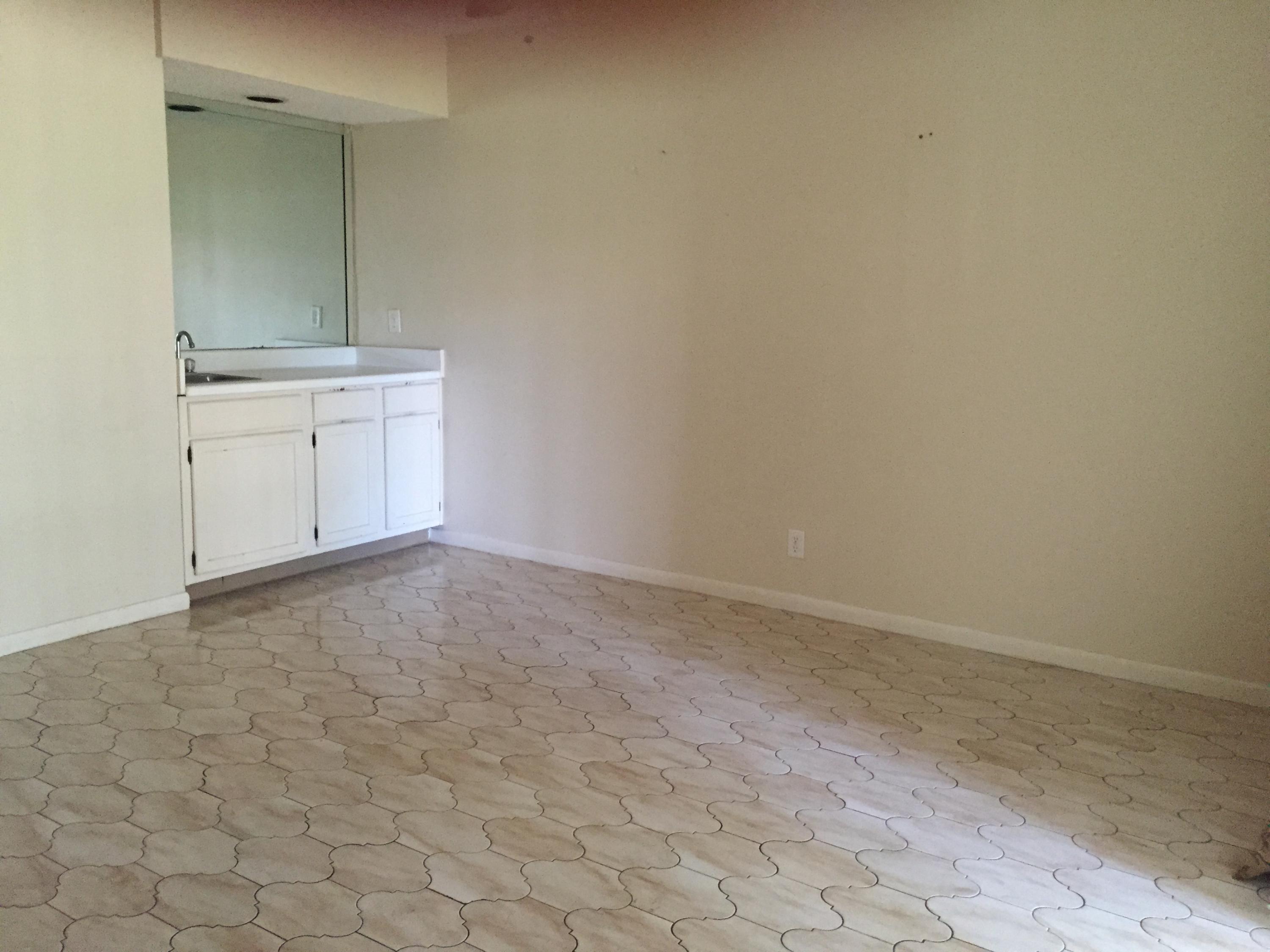 22038 Las Brisas Circle Boca Raton, FL 33433 - Photo 9 of 9 dining area