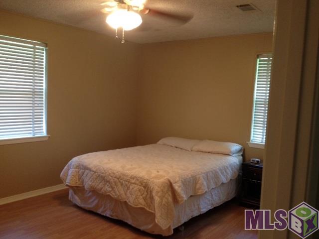 18076 Little Prairie Road Prairieville, LA 70769 - Photo 8 of 13