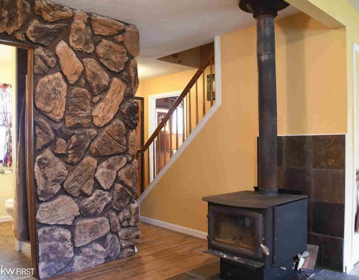 8006 Birch Run Road Millington, MI 48746 - Photo 17 of 32 21294454-16.JPG