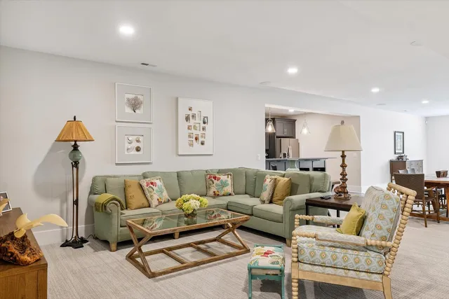 $1,400,000 | 604 Cayman Way, Savoy, IL 61874