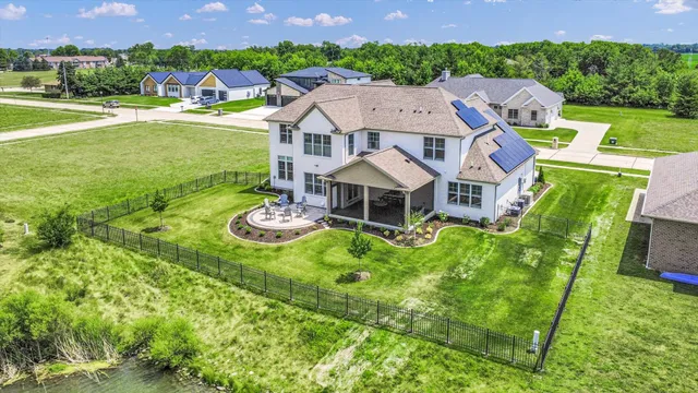 $1,400,000 | 604 Cayman Way, Savoy, IL 61874