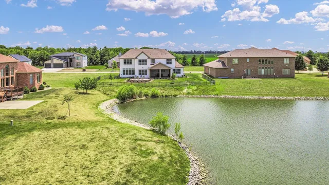 $1,400,000 | 604 Cayman Way, Savoy, IL 61874