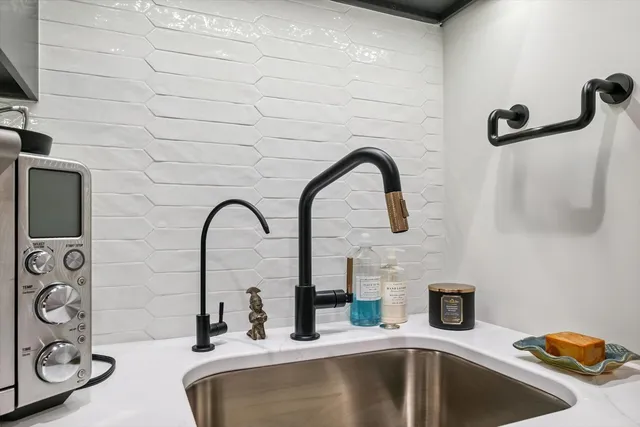 $1,400,000 | 604 Cayman Way, Savoy, IL 61874