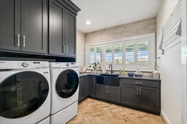 $1,400,000 | 604 Cayman Way, Savoy, IL 61874