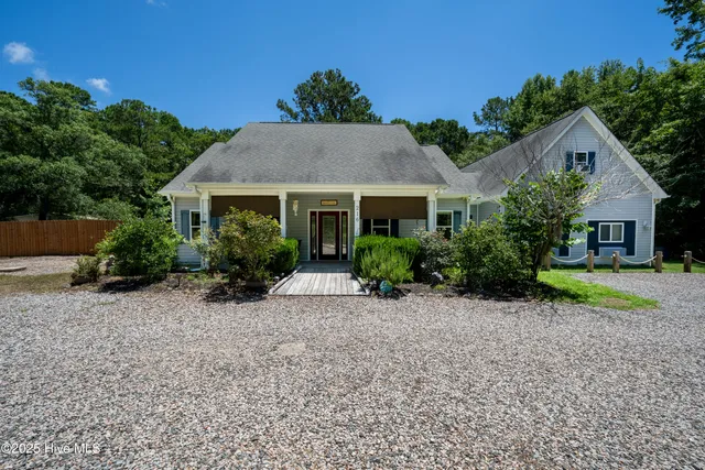 $598,600 | 216 Ocean Isle Beach Road Southwest, Shallotte, NC 28470