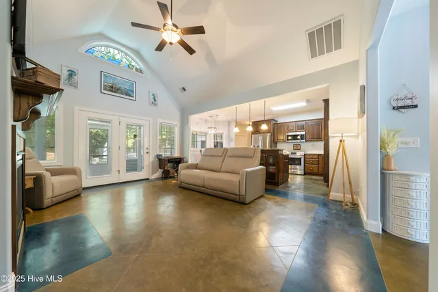 $598,600 | 216 Ocean Isle Beach Road Southwest, Shallotte, NC 28470