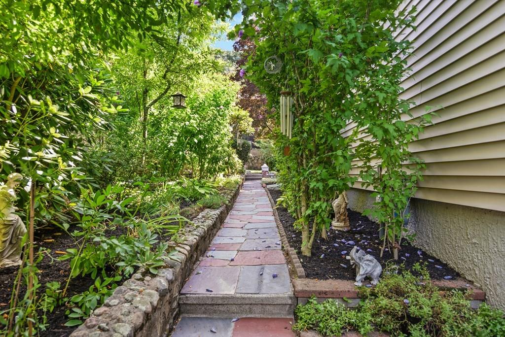 18 Myles Road Peabody, MA 01960 - Photo 41 of 42 Gallery Image 41