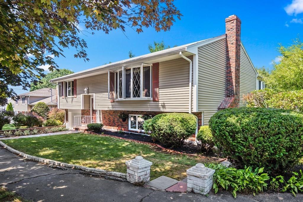 18 Myles Road Peabody, MA 01960 - Photo 6 of 42 Gallery Image 6