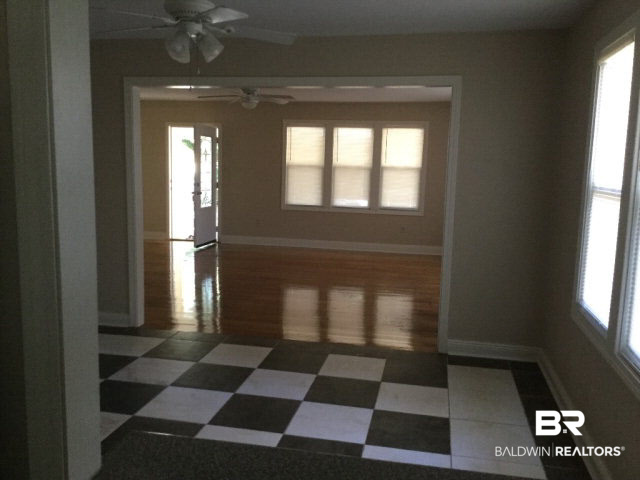 914 North Cedar Street Foley, AL 36535 - Photo 13 of 24