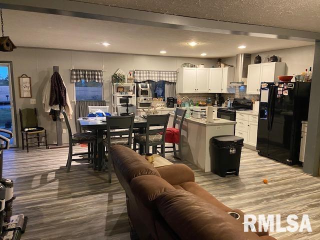 22458 Carlyle Road Thompsonville, IL 62890 - Photo 15 of 30