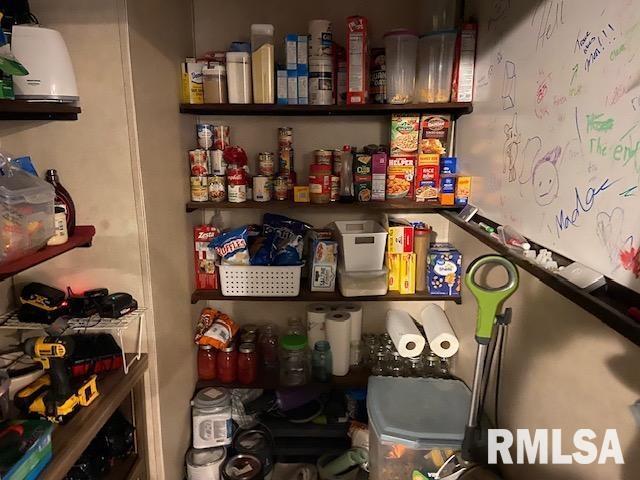 22458 Carlyle Road Thompsonville, IL 62890 - Photo 16 of 30