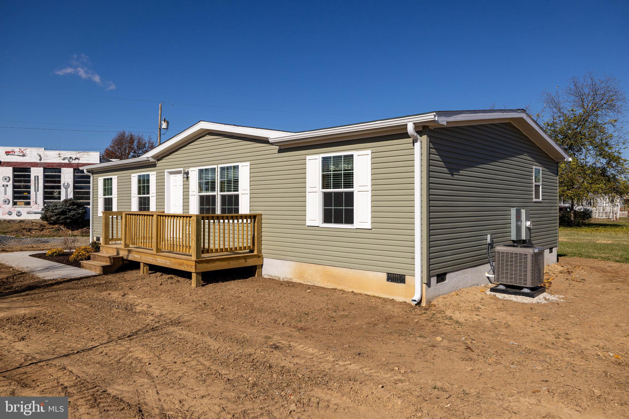 343 Park Road Stanley, VA 22851 - Photo 41 of 48 a view of a house with a yard