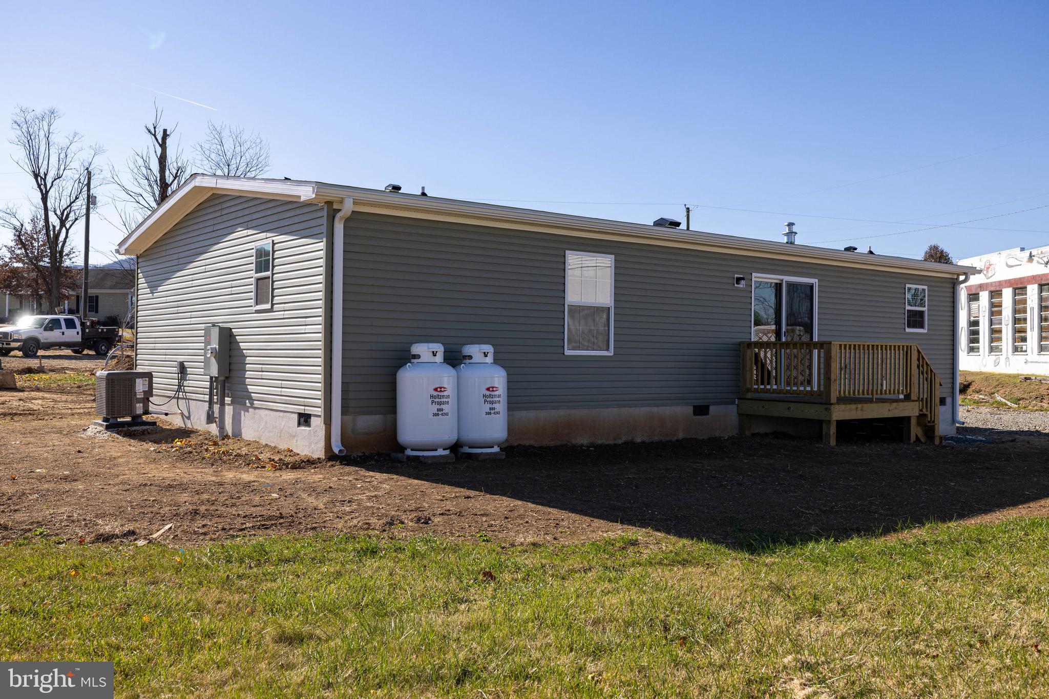 343 Park Road Stanley, VA 22851 - Photo 42 of 48 a backyard of a house