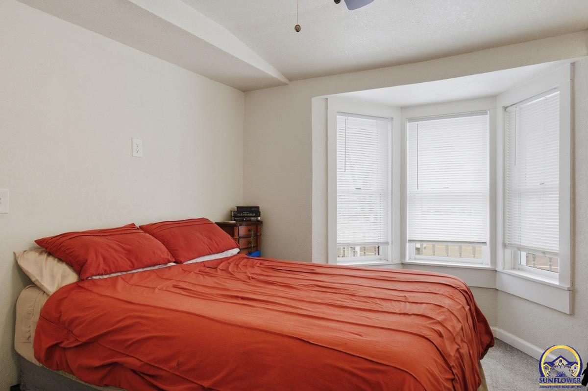 77 Highway 40 Lecompton, KS 66050 - Photo 19 of 31