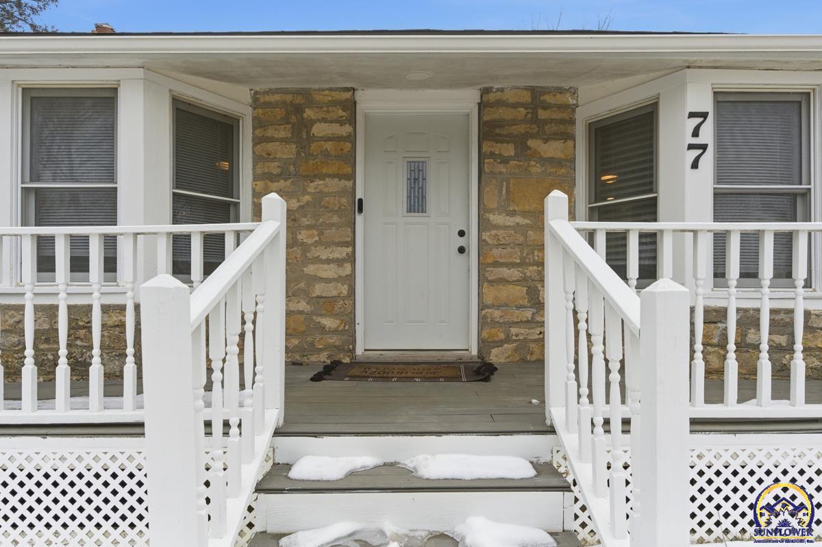 77 Highway 40 Lecompton, KS 66050 - Photo 2 of 31