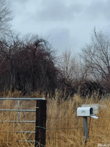 a view of outdoor space with city view