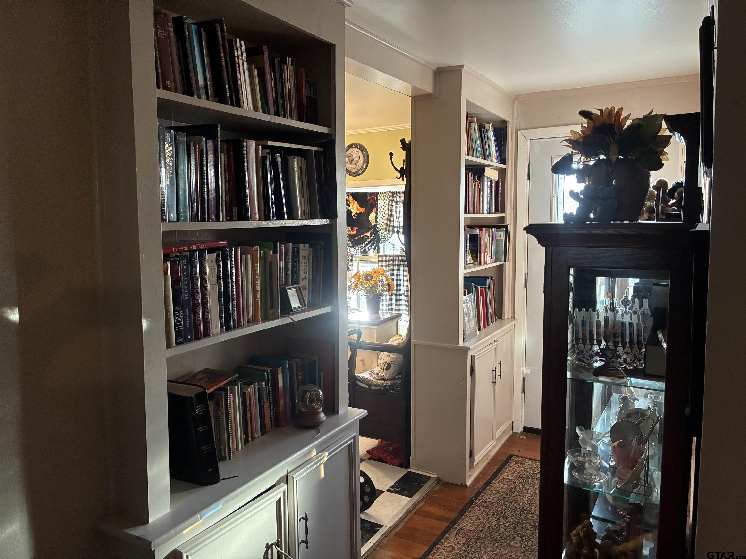 327 Fairview Street Rusk, TX 75785 - Photo 9 of 18 a view of an entryway with workspace