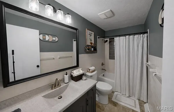 $165,000 | 818 Kenton Boulevard, Taylorville, IL 62568