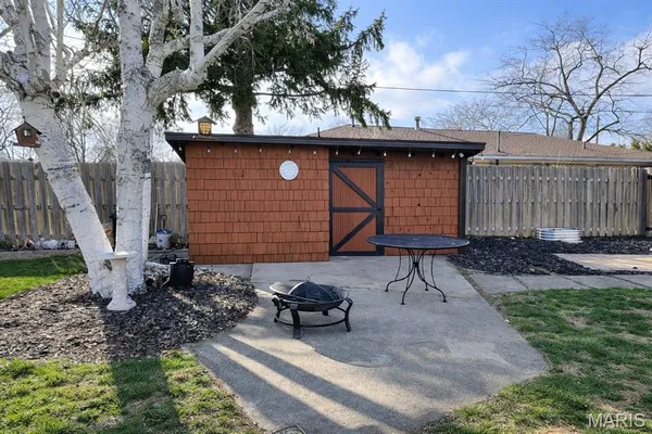 $165,000 | 818 Kenton Boulevard, Taylorville, IL 62568