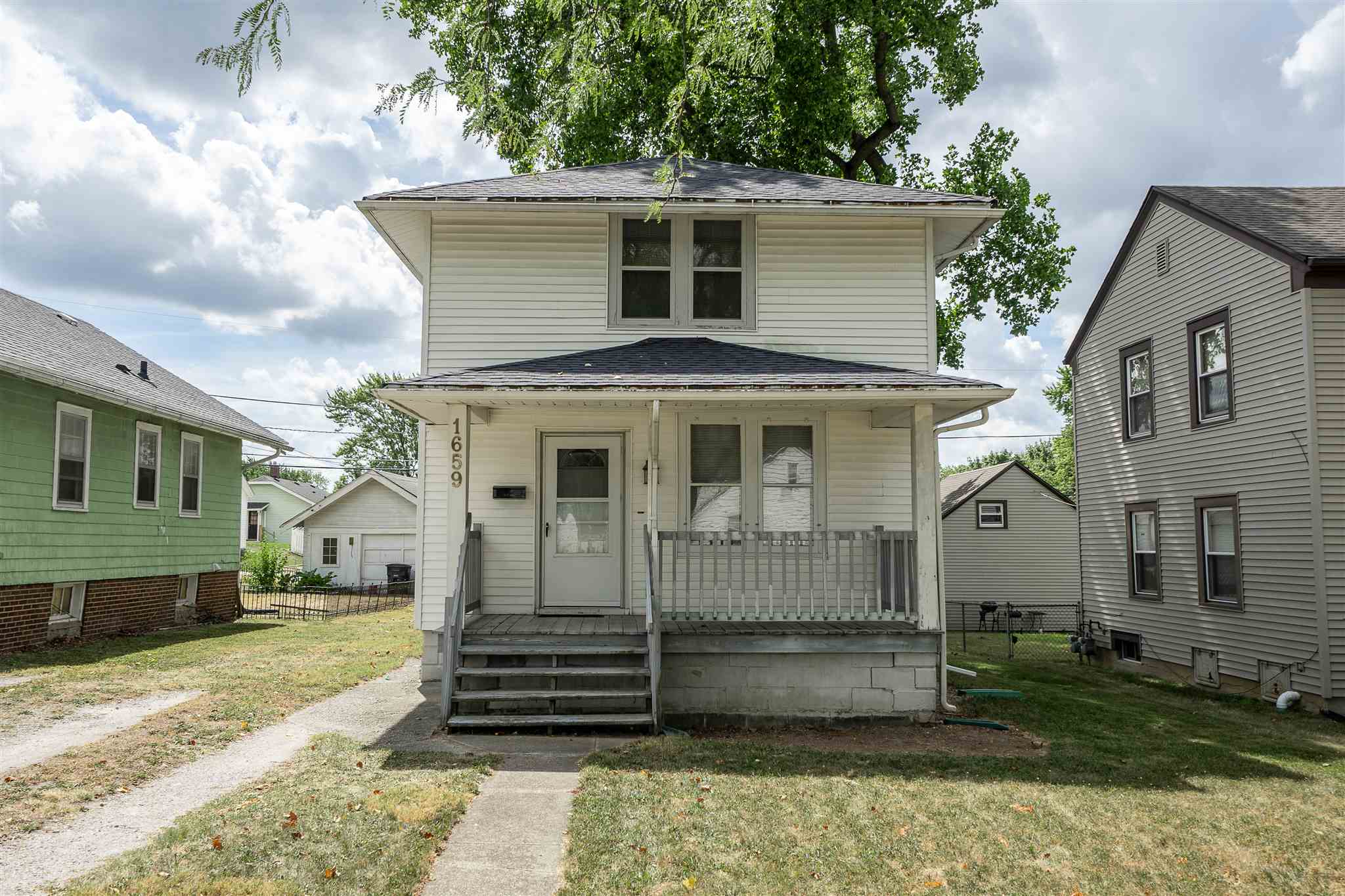 1659 Spring Street Fort Wayne, IN 46808 - Photo 2 of 28
