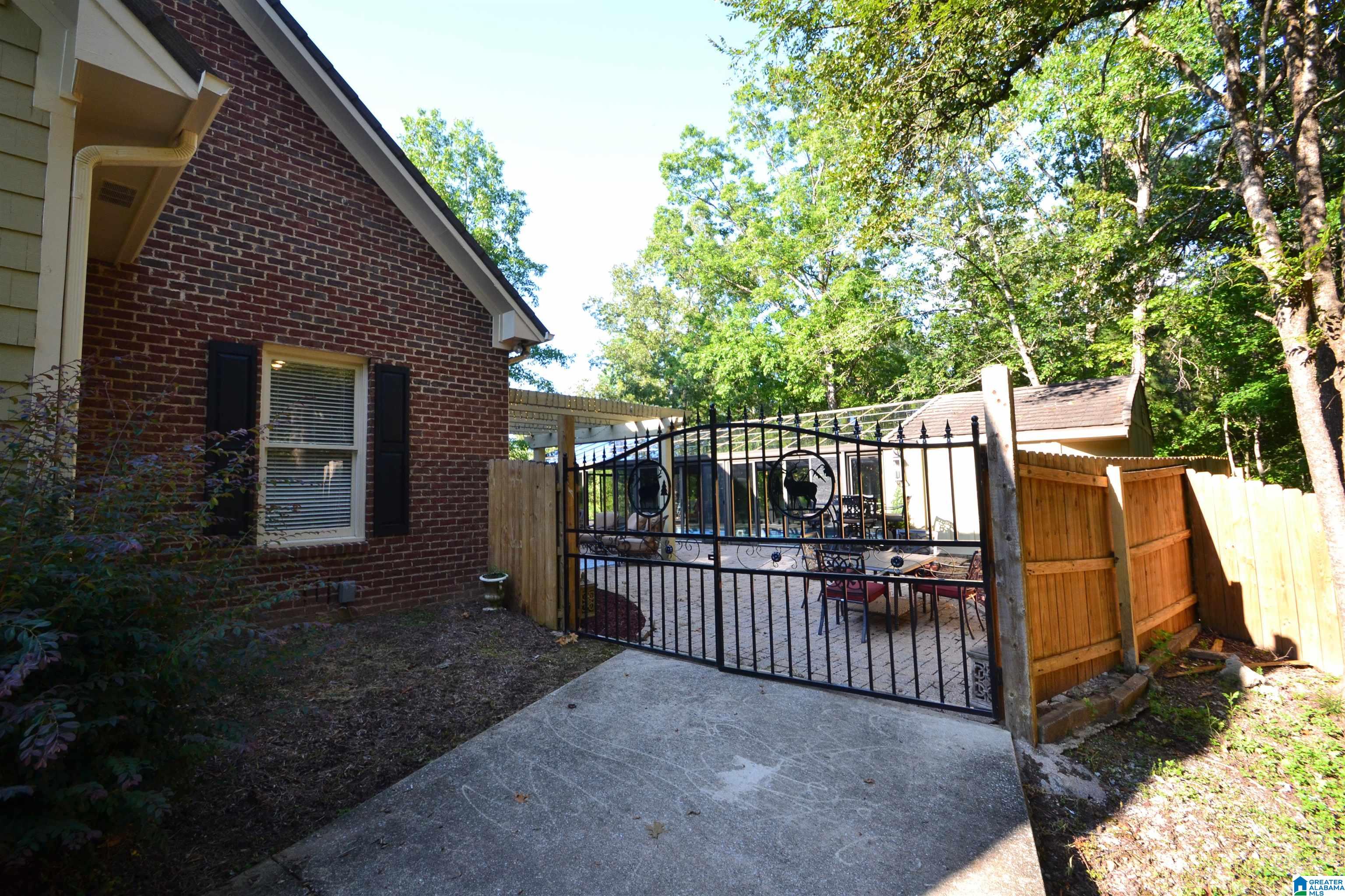 207 Stetson Lane Alabaster, AL 35007 - Photo 5 of 57