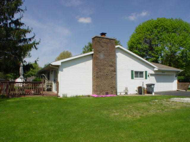 2537 East Raintree New Castle, IN 47362 - Photo 2 of 8 Gallery Image 2