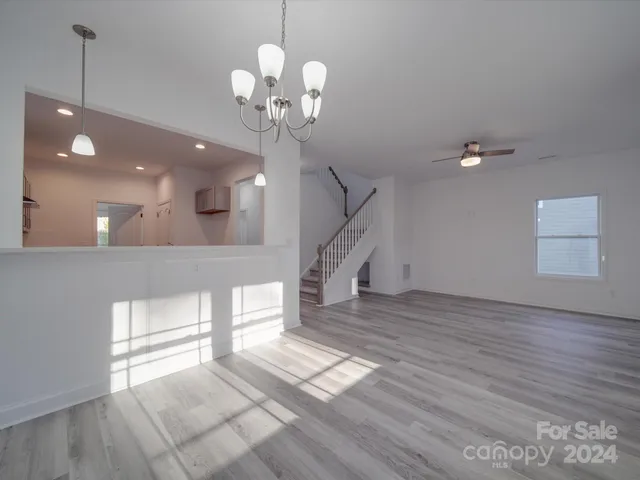 $330,000 | 560 Geneva Circle, Belmont, NC 28012