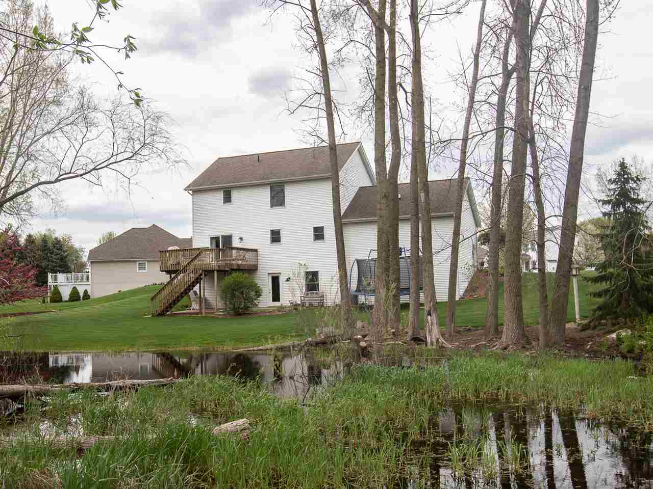 337 South Hunters Ridge Warsaw, IN 46582 - Photo 5 of 36 Gallery Image 5