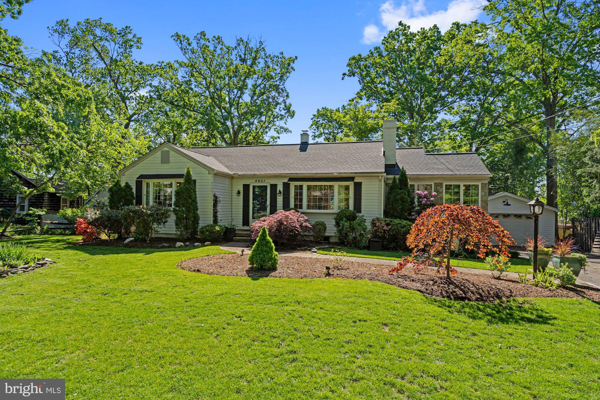 4921 Ridgewood Road Alexandria, VA 22312 - Photo 2 of 48 Beautiful landscaping throughout the property