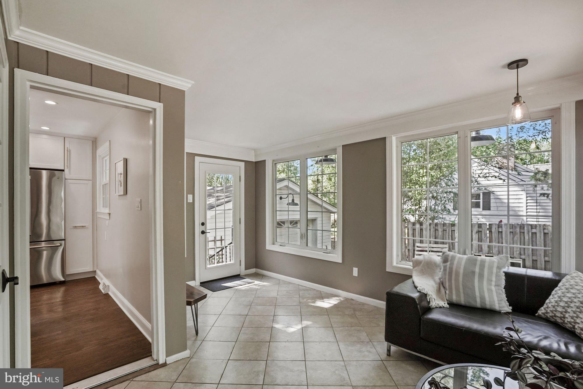 4921 Ridgewood Road Alexandria, VA 22312 - Photo 20 of 48 Den off kitchen & door to yard